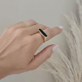 anel reto com resina