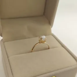 anel de perola solitário