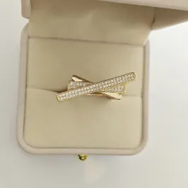 anel quadrado cravejado