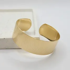 bracelete largo texturizado