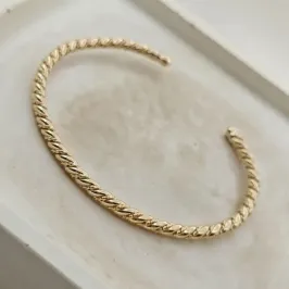 bracelete trançado