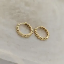 brinco argolinha de bolinhas M