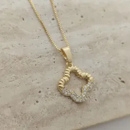 corrente trevo com micro zircônia embaixo