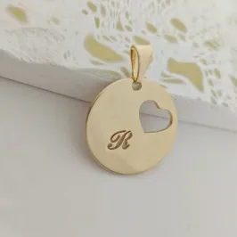 pingente medalha coração letra R