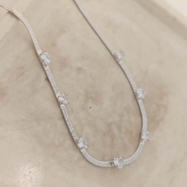 chocker fita de pedras de coração rhodio