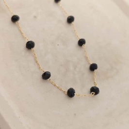 chocker pedra preta