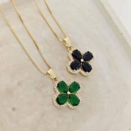 corrente veneziana de trevo de pedra preto