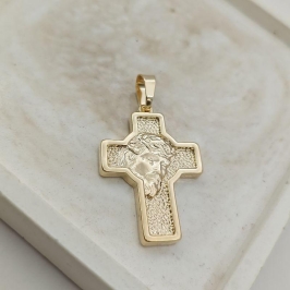 Pingente cruz com imagem de Jesus