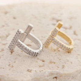 argolinha em T cravejada