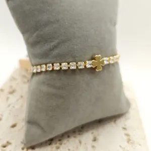 pulseira riviera com trevo