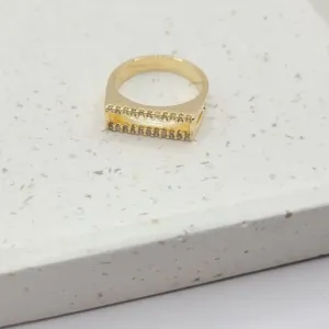 anel vazado com zirconia