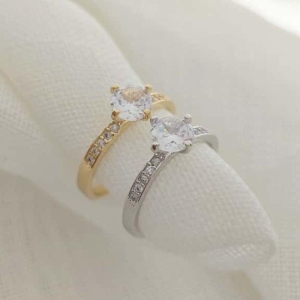 anel solitário cravejado rhodio