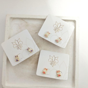 brinco infantil resinado coelhinho