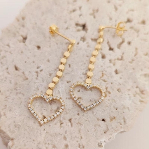 brinco coração pendurado com zirconia
