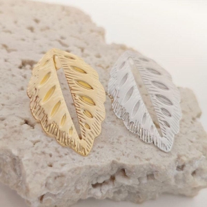 brinco folha grande rhodio