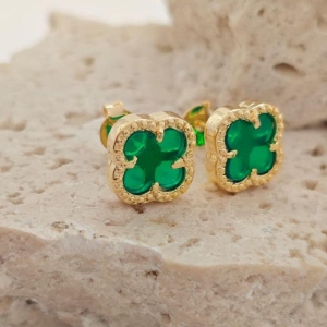 brinco trevo verde 1cm