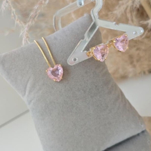 conjunto coração de cristal rosa