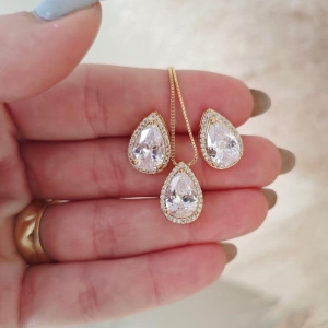 conjunto gota cravejada cristal