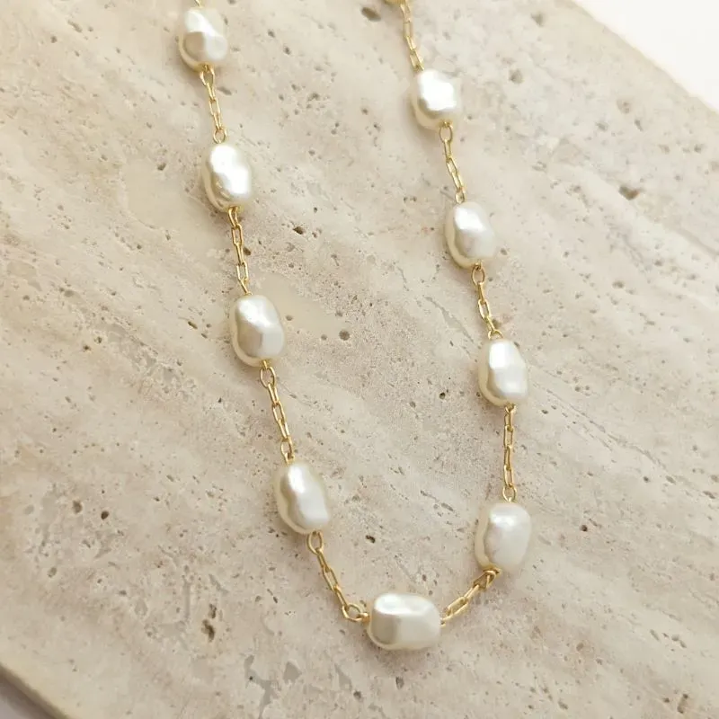 chocker perola amassada