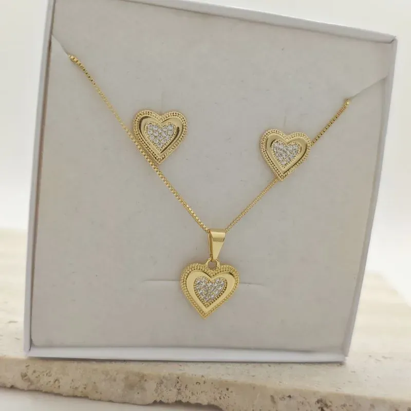 conjunto coração cravejado