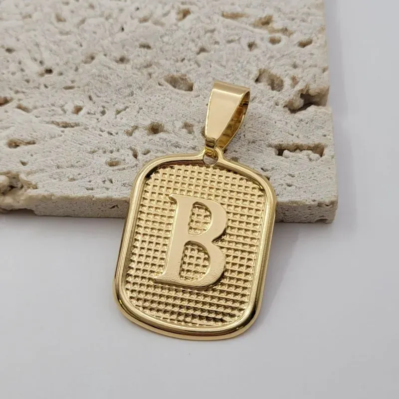 pingente medalha letra B