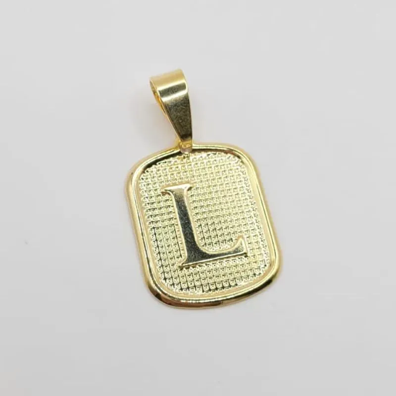 pingente medalha letra L