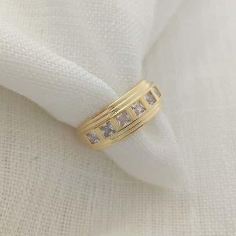 anel pedras quadradas