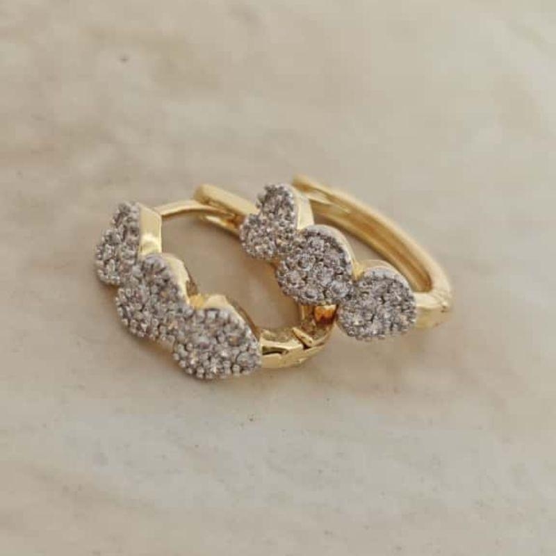 argolinha coração cravejado com caneta rhodio