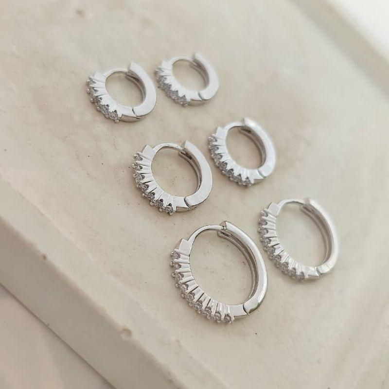 argolinha cravejada P 1cm rhodio