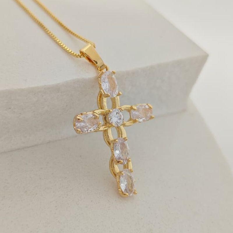 corrente cruz de cristal