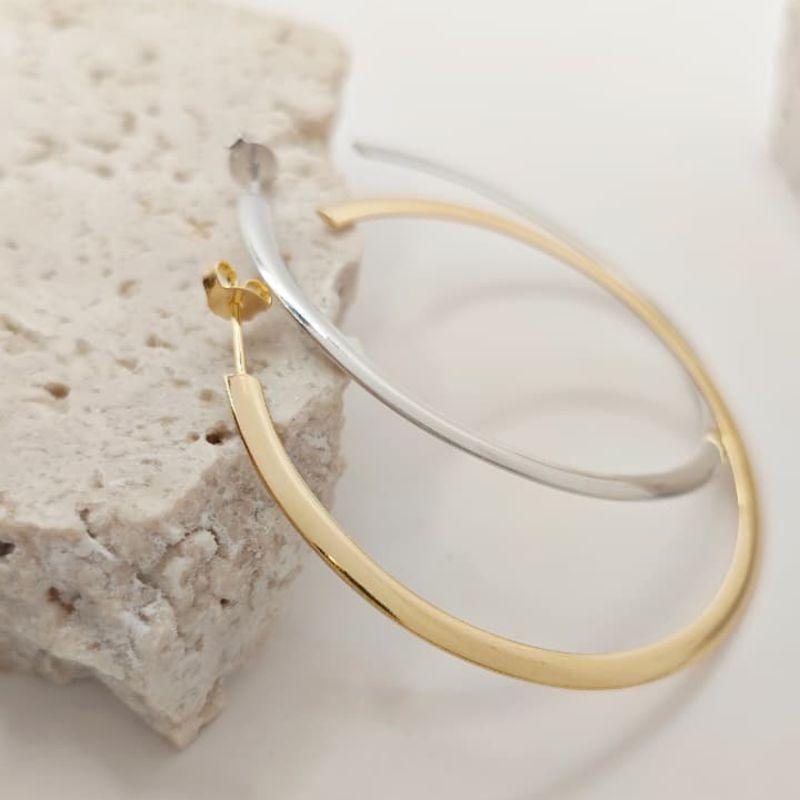 argola lisa achatada 5,5cm rhodio