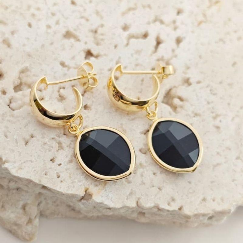 argolinha com pedra preta