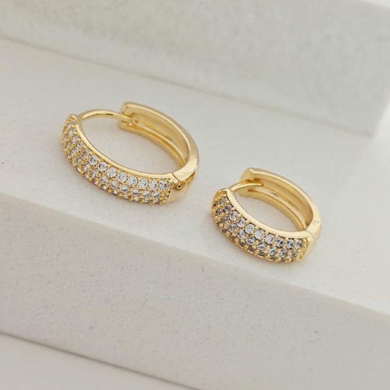 argolinha cravejada G 1,6cm