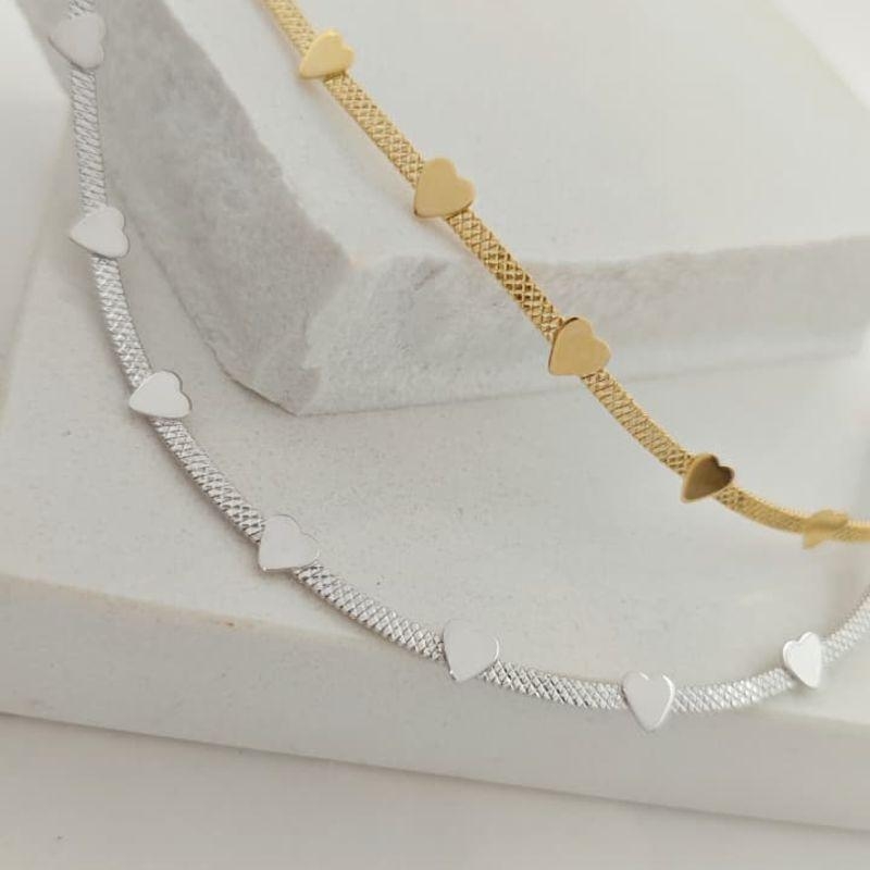 chocker fita com textura e coração rhodio