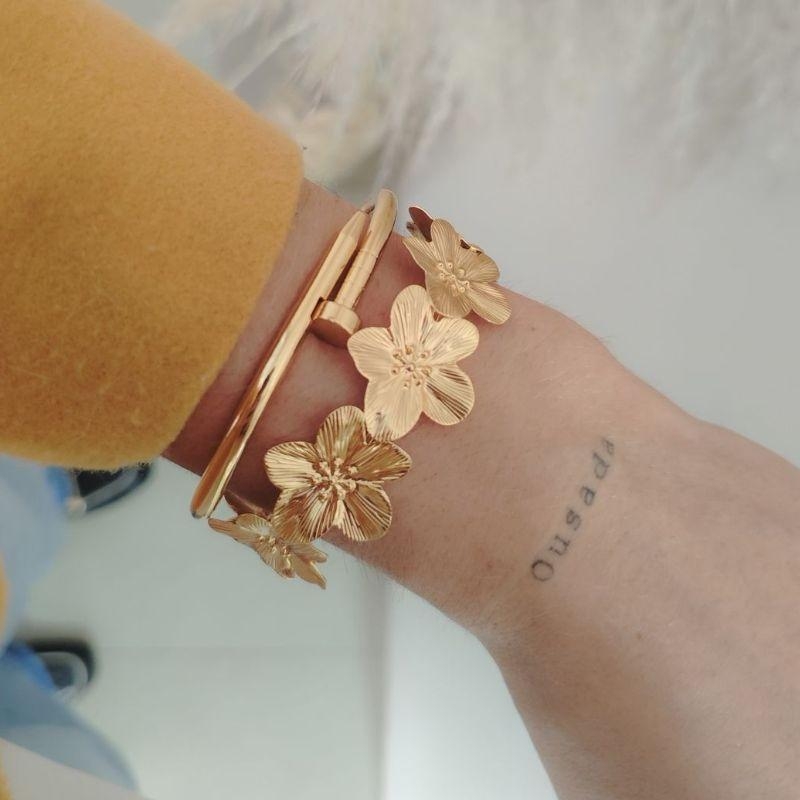 bracelete de flores