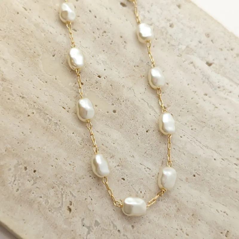 chocker perola amassada