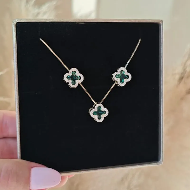 conjunto trevo de pedra verde