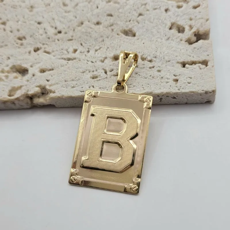pingente medalha quadrada letra B