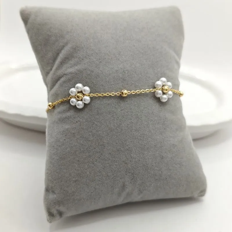 pulseira flor branca