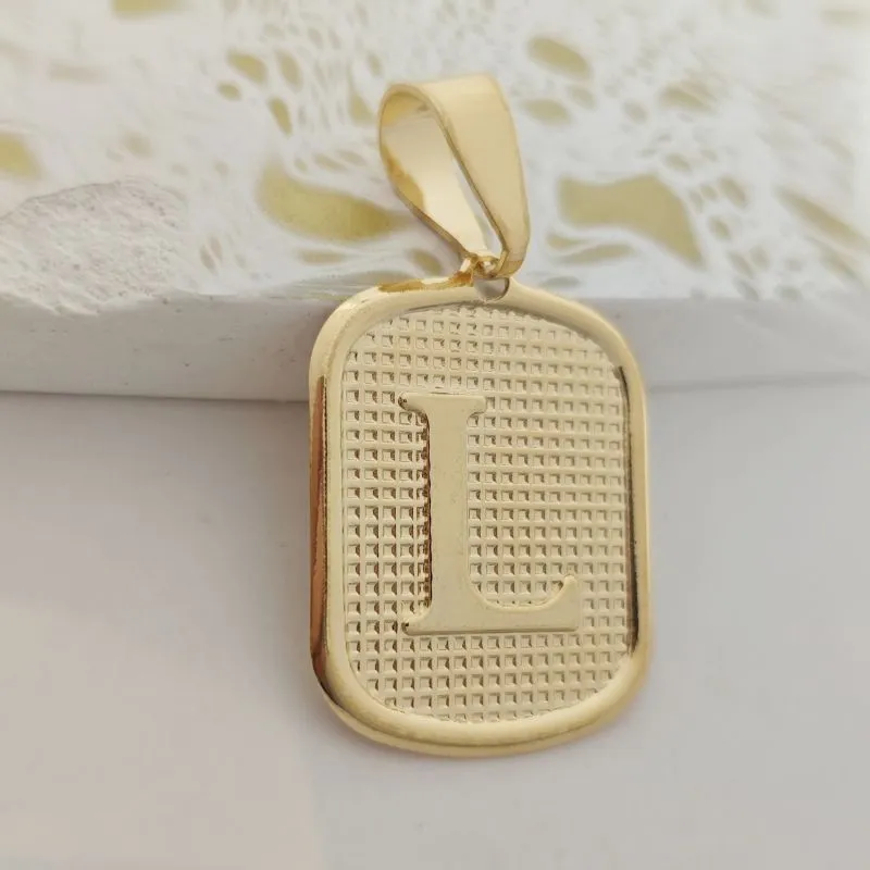 pingente medalha letra L