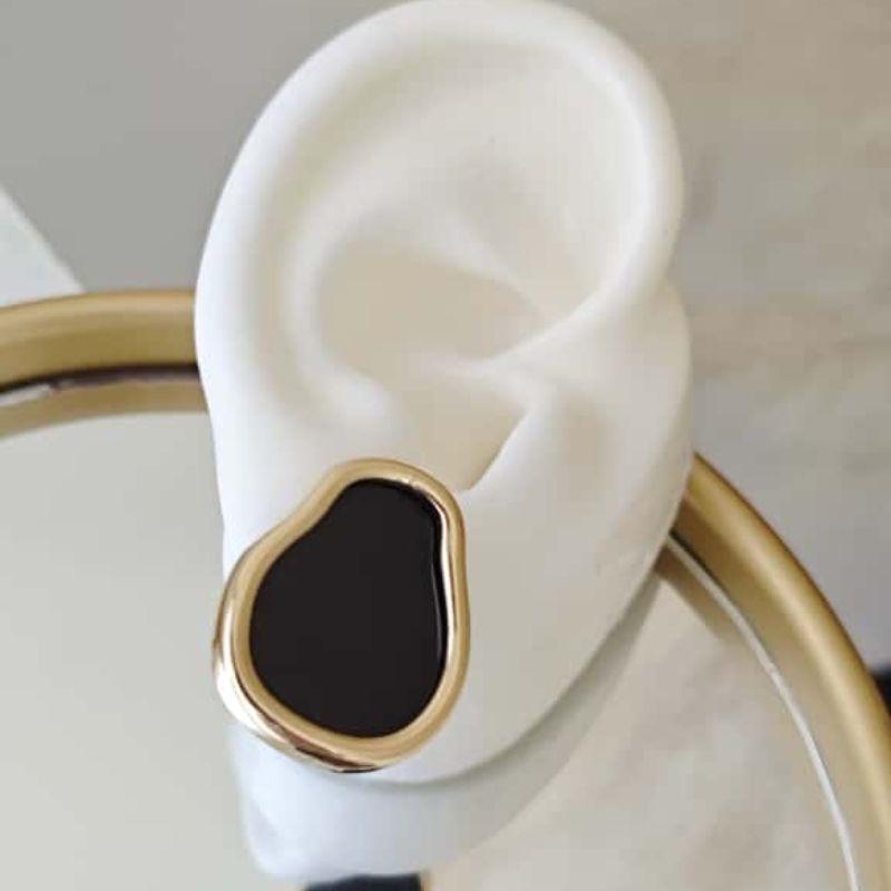 brinco orgânico preto