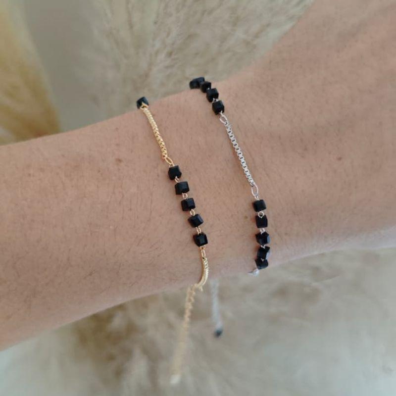 pulseira pedras pretas