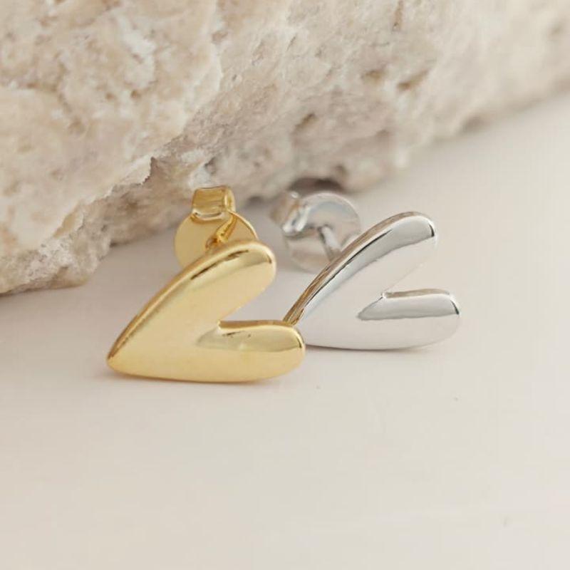 brinco de coração liso