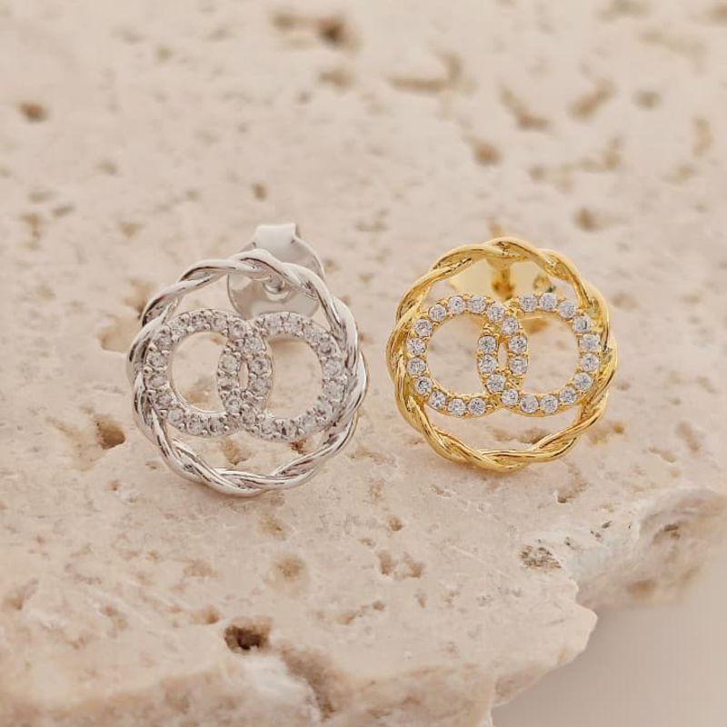 brinco redondo com zirconia