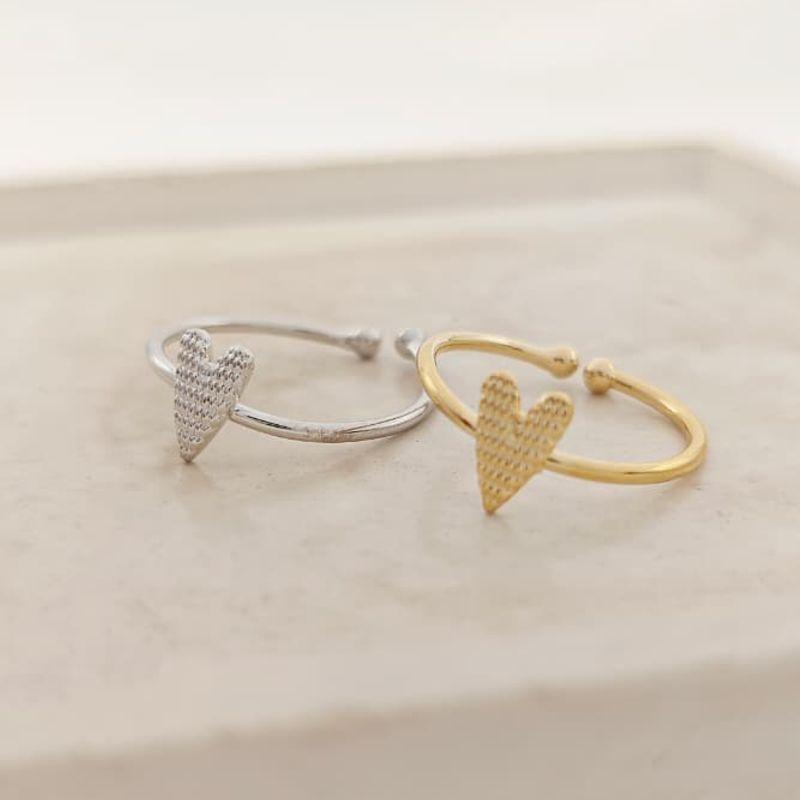 anel coração com textura rhodio