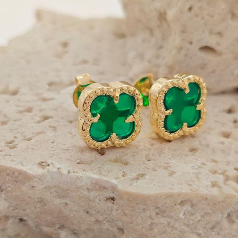 brinco trevo verde 1cm
