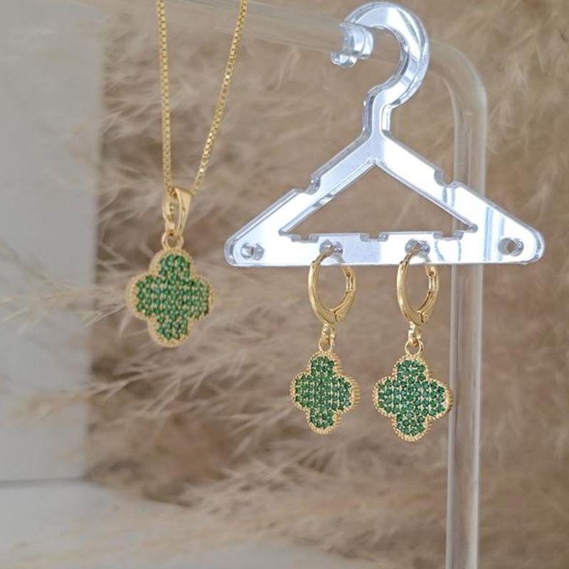 conjunto trevo verde